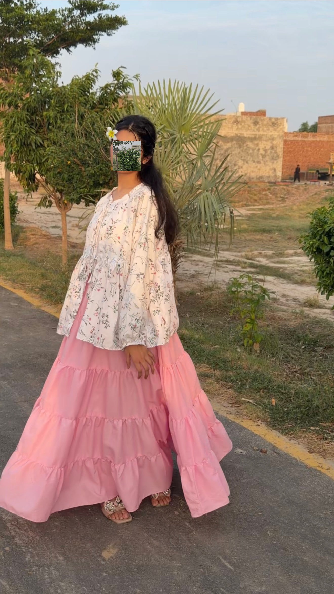 Bahaar Bow Top
