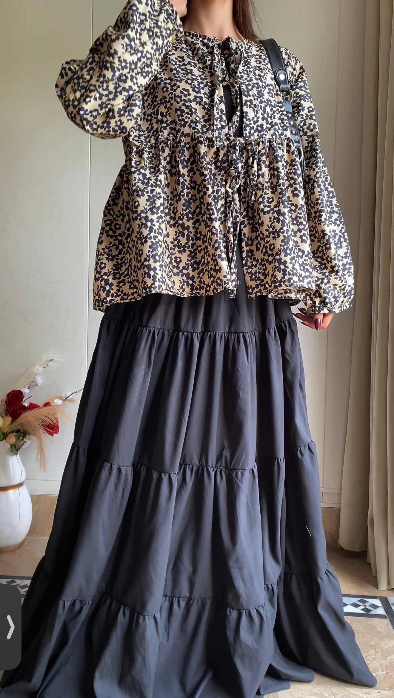 Mocha Bloom Bow Top