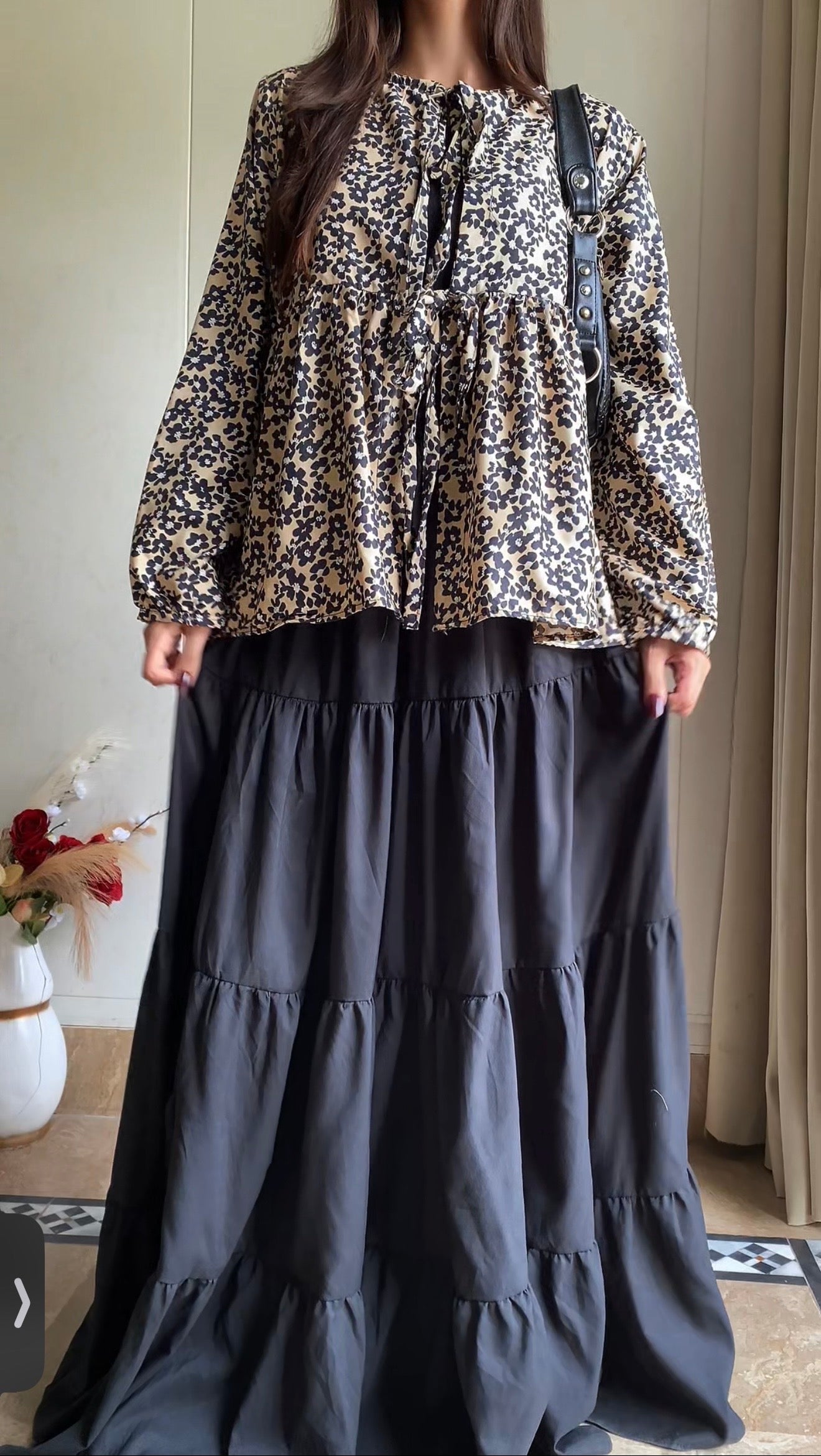 Mocha Bloom Bow Top