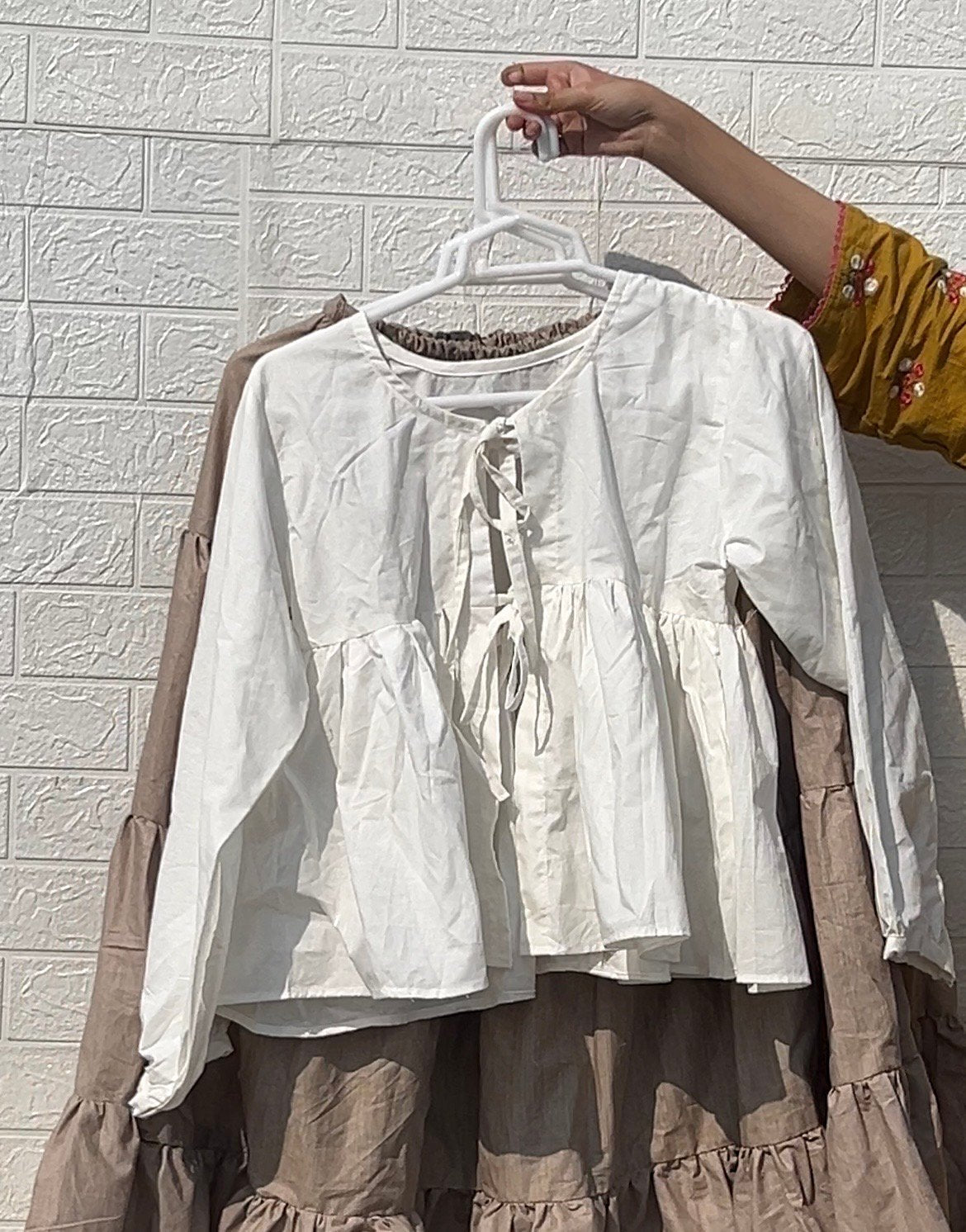 White Bow Top