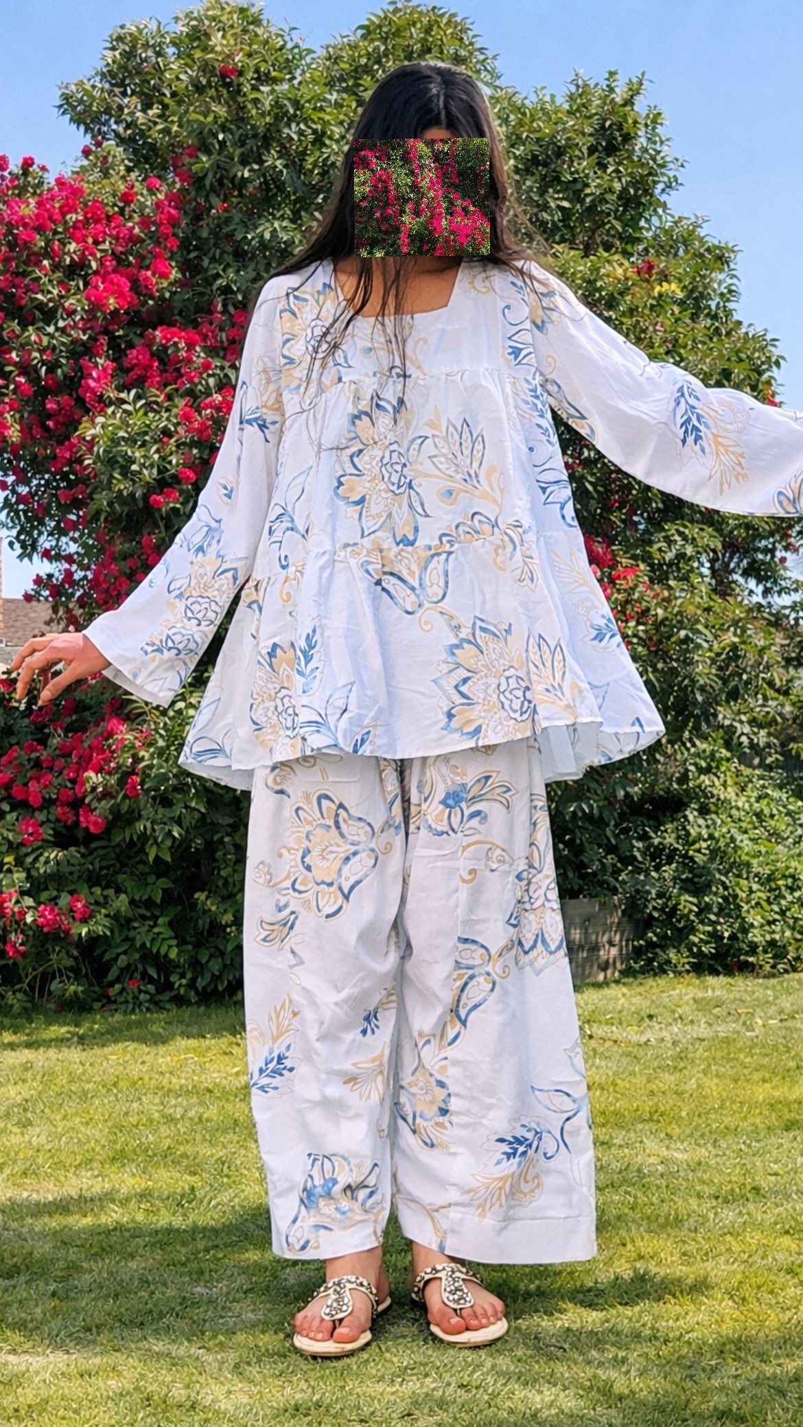 Bareek Phool Two-Piece - Image 2